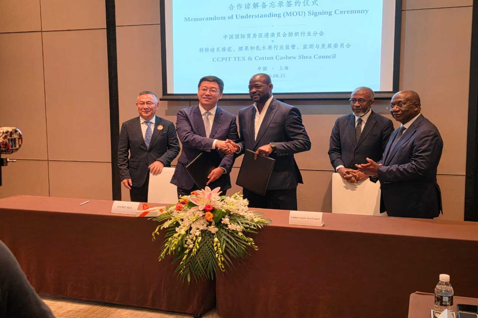 Côte d’Ivoire and China sign textile partnership in Shanghai